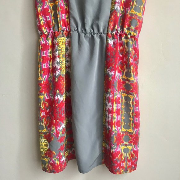 Petticoat Alley / Gray and Red Pattern Dress - Picture 4 of 8